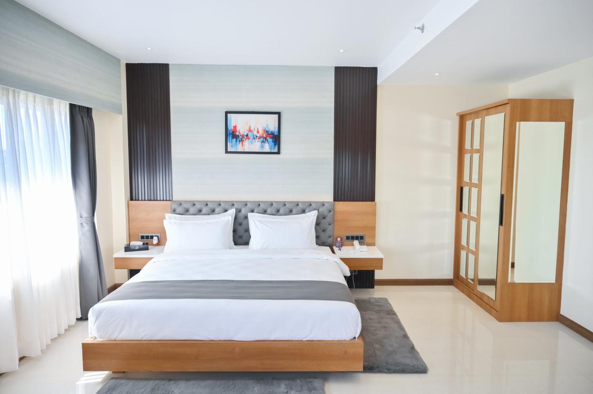 סילצ'אר Hotel Barak View Residency מראה חיצוני תמונה